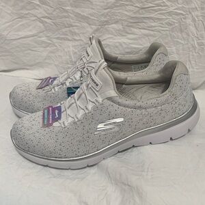 Skechers Women's Light Gray Sneakers